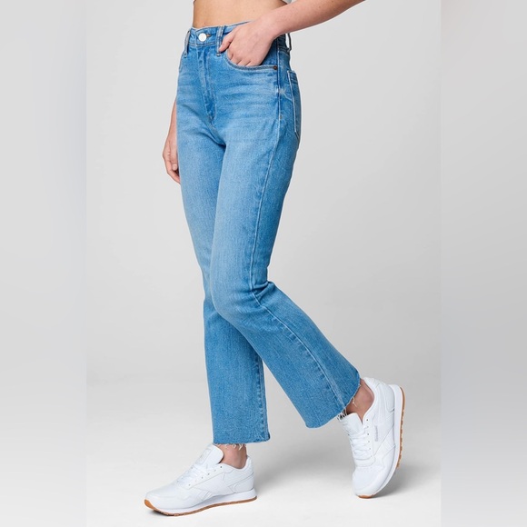 NWT BlankNYC The Varick Kick Flare jeans, medium wash, size 29in waist - Picture 4 of 14